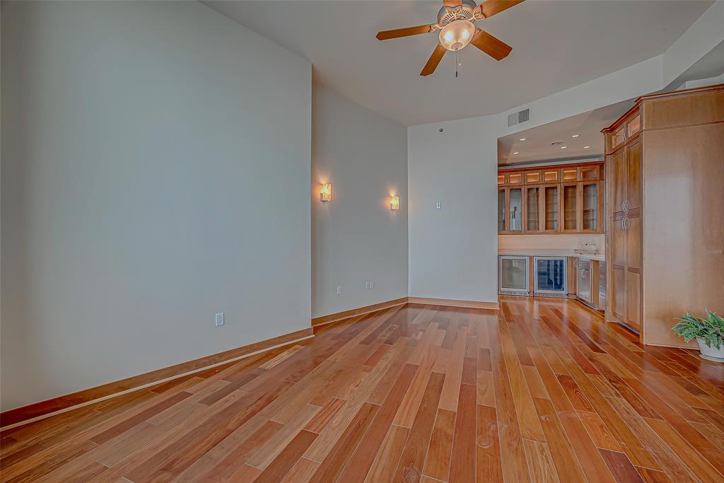 801 E Beach Drive Dr #TW2806, Galveston, Texas image 17