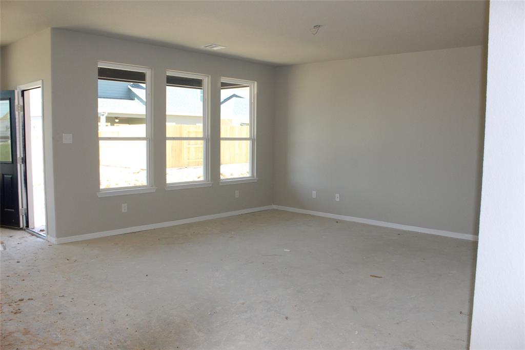 328 Palero Path Path, Brookshire, Texas image 7