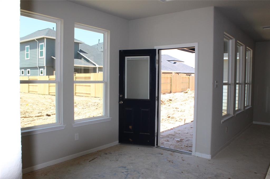328 Palero Path Path, Brookshire, Texas image 14