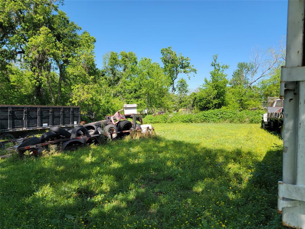 Woodland Roads, Richwood, Texas image 7