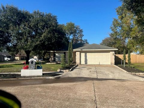 Photo of 9810 Fernstone Lane, Houston, TX 77070 (MLS # 10838655)