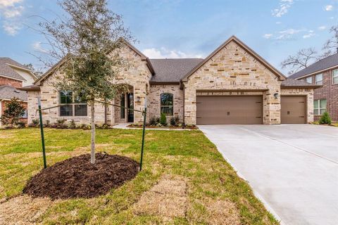 Single Family Residence in Conroe TX 998 Briac Lane.jpg