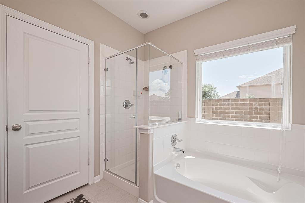 11351 Needlerock Court, Humble, Texas image 31
