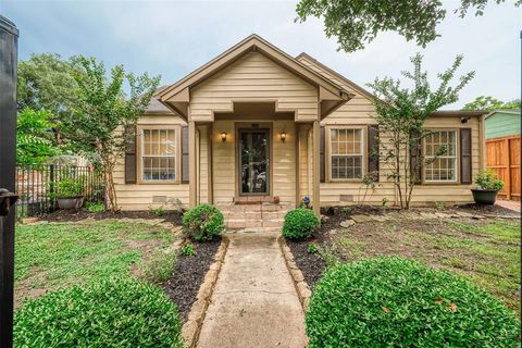 A home in Rosenberg