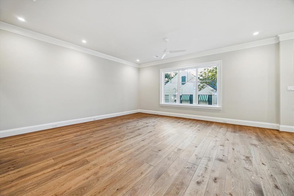 2426 Inwood Drive, Houston, Texas image 39