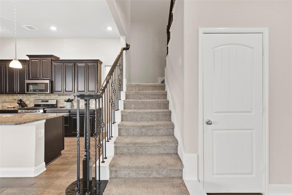 5222 Gerent Lane, Katy, Texas image 32
