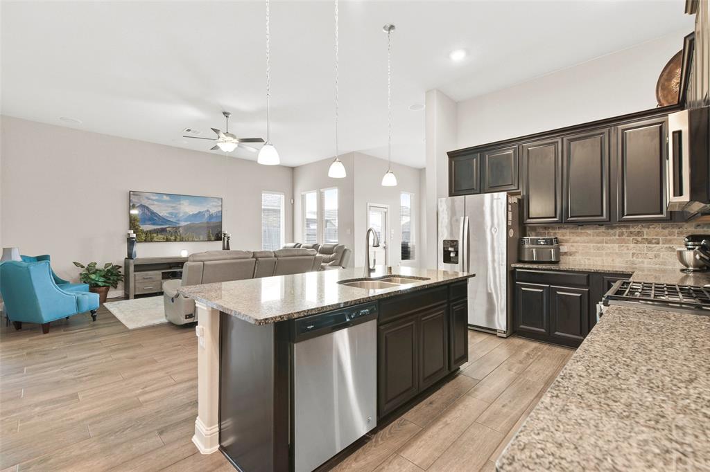 5222 Gerent Lane, Katy, Texas image 20
