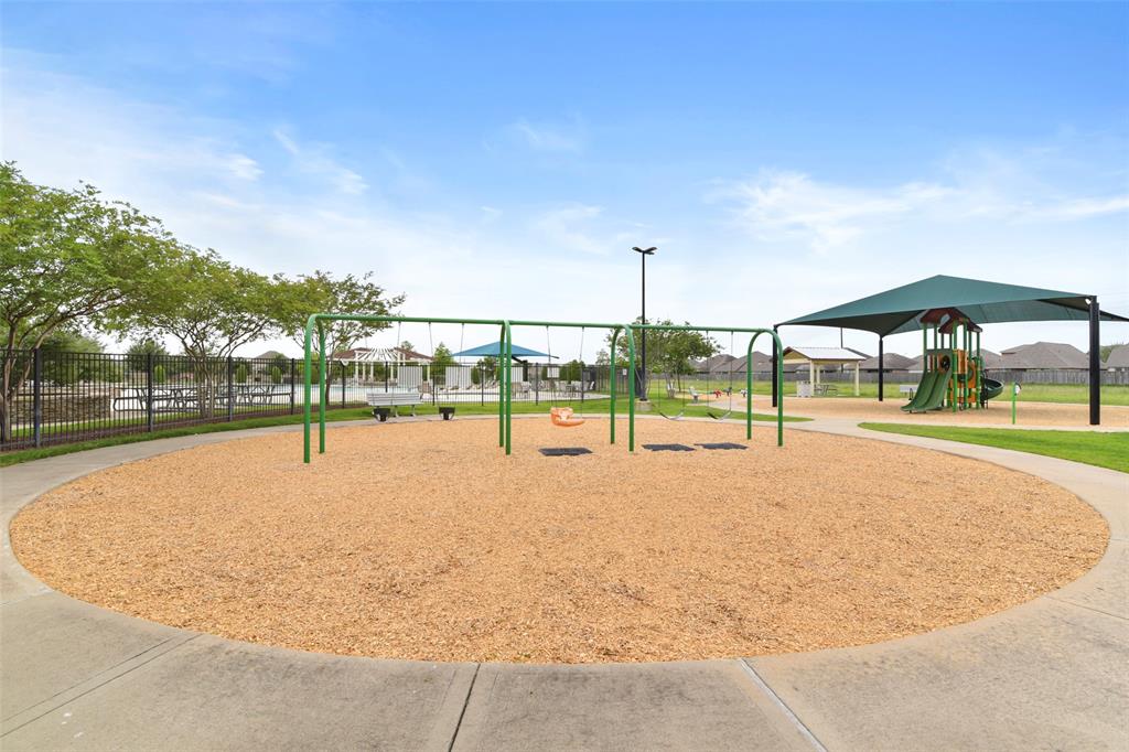 5222 Gerent Lane, Katy, Texas image 46