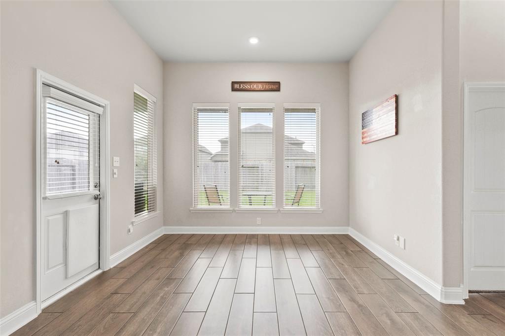 5222 Gerent Lane, Katy, Texas image 15
