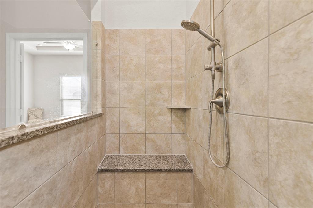 5222 Gerent Lane, Katy, Texas image 28