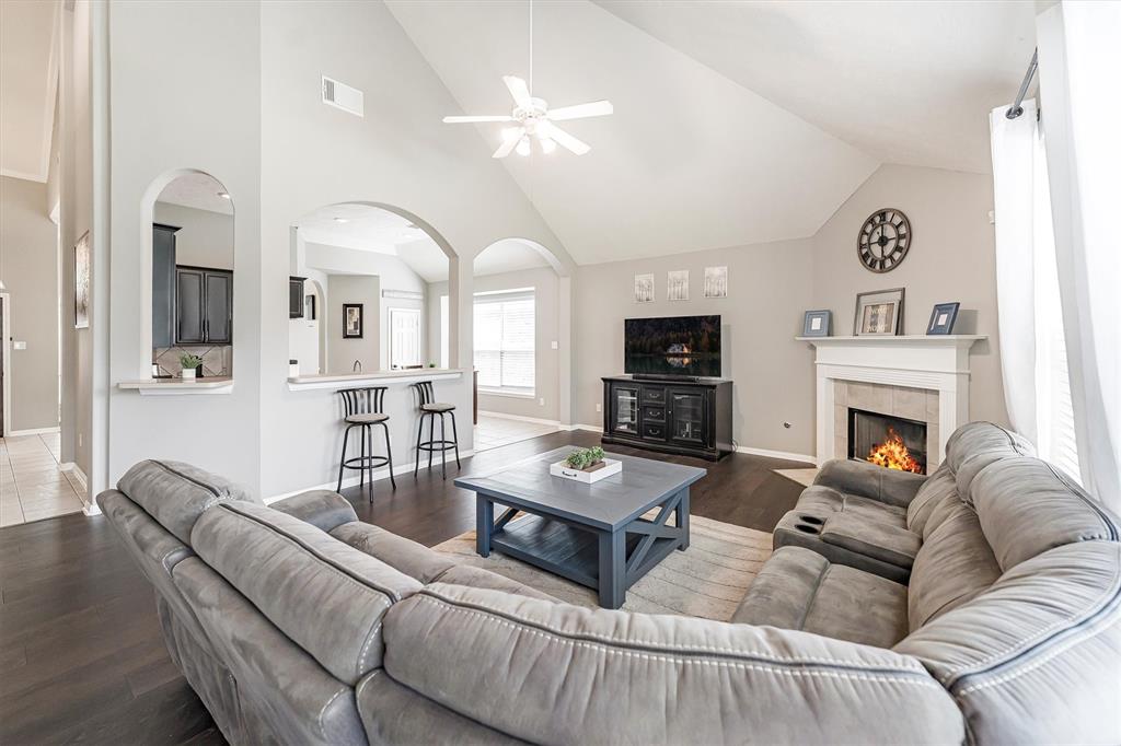 14302 Rocky Briar Lane, Rosharon, Texas image 22