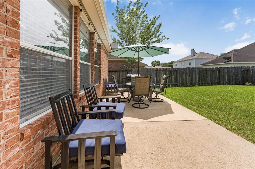 14302 Rocky Briar Lane, Rosharon, Texas image 40