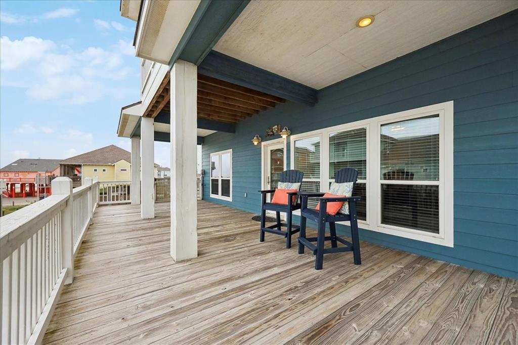 2904 Shady Lane, Crystal Beach, Texas image 3