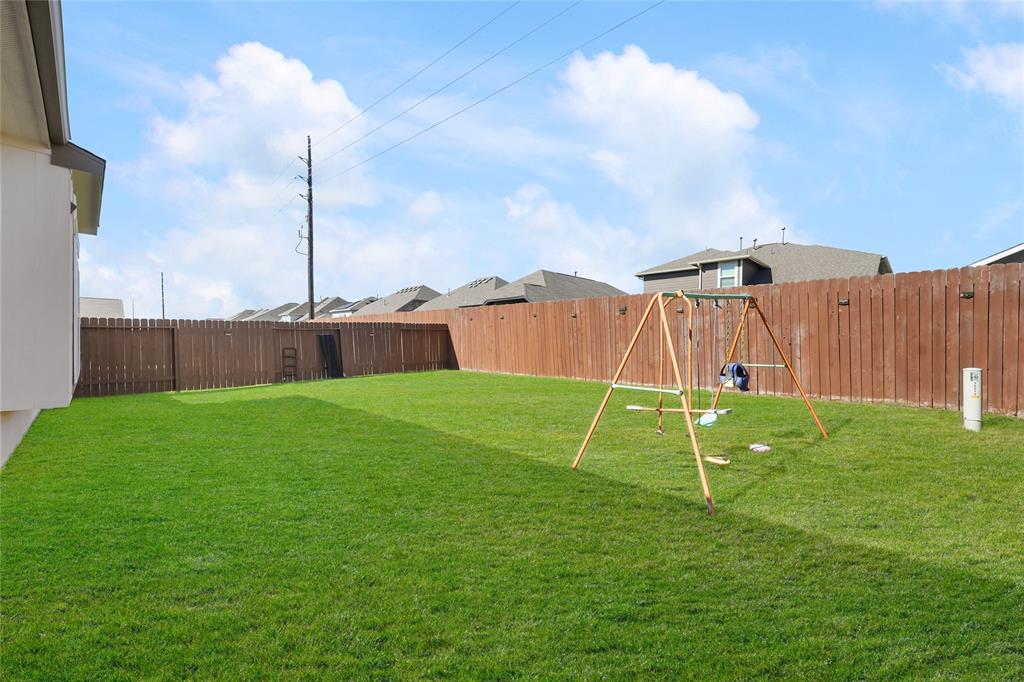 12511 Starry Summer Lane, Humble, Texas image 24