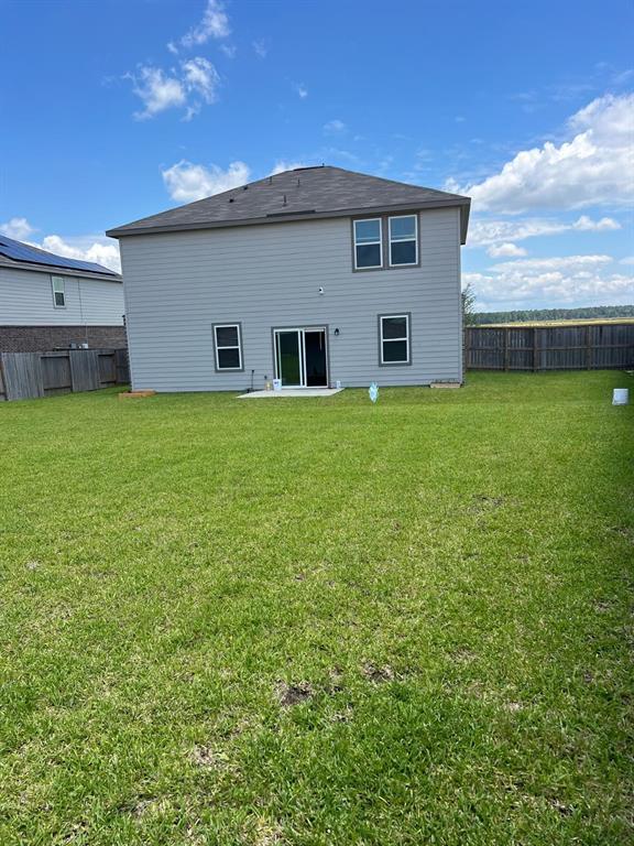 21596 Rolling Streams Drive, New Caney, Texas image 8