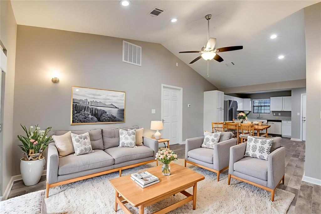 3491 Balboa Circle