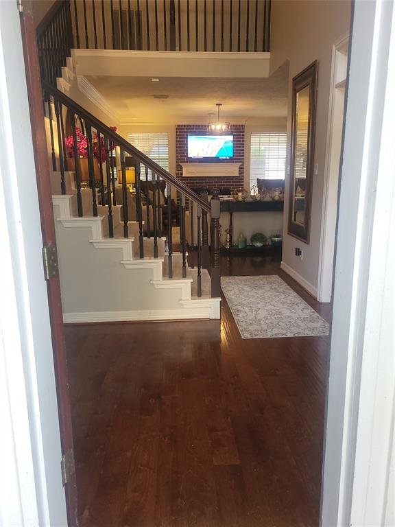 8606 Aldeburgh Court, Spring, Texas image 3
