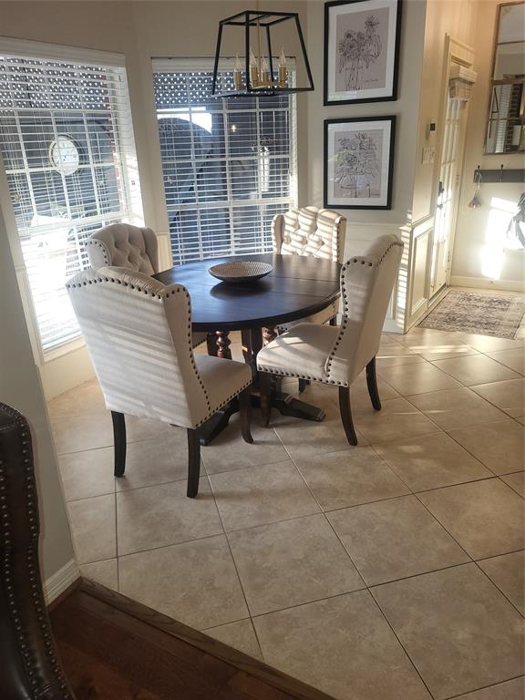 8606 Aldeburgh Court, Spring, Texas image 11