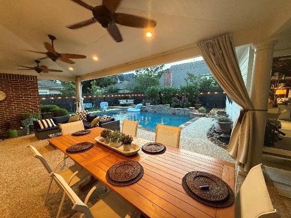 8606 Aldeburgh Court, Spring, Texas image 37