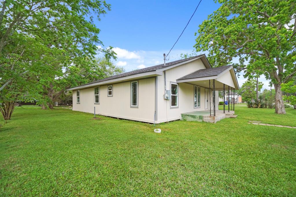 523 E Davitt Street, Eagle Lake, Texas image 30