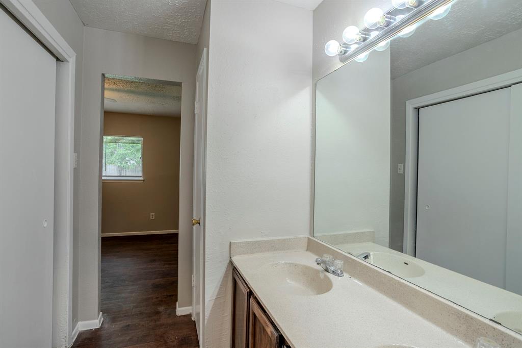 4523 Towergate Drive, Spring, Texas image 21