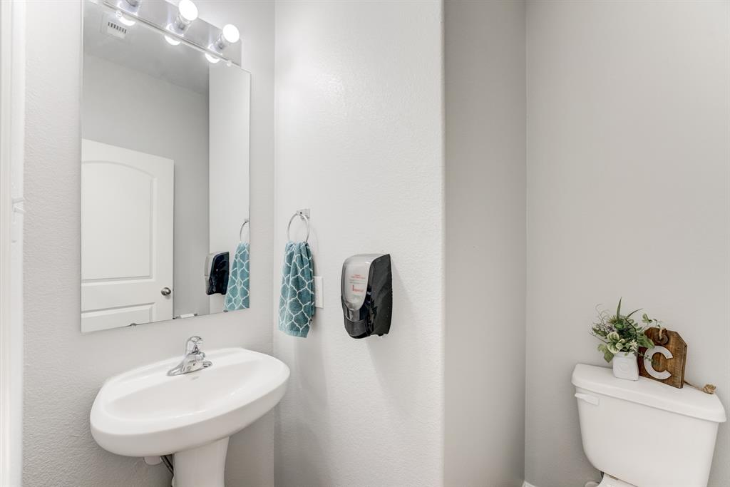 26055 Allan Poe Drive, Magnolia, Texas image 31