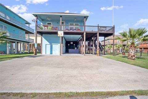 A home in Crystal Beach