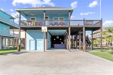 A home in Crystal Beach