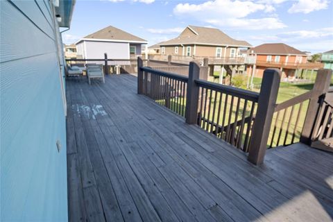 A home in Crystal Beach