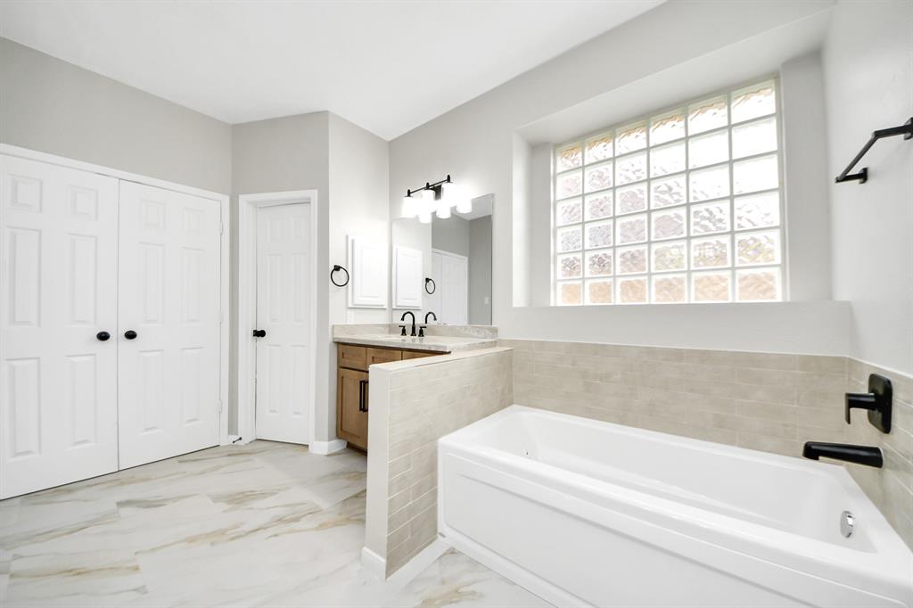20307 Amberlight Ln Ln, Katy, Texas image 26