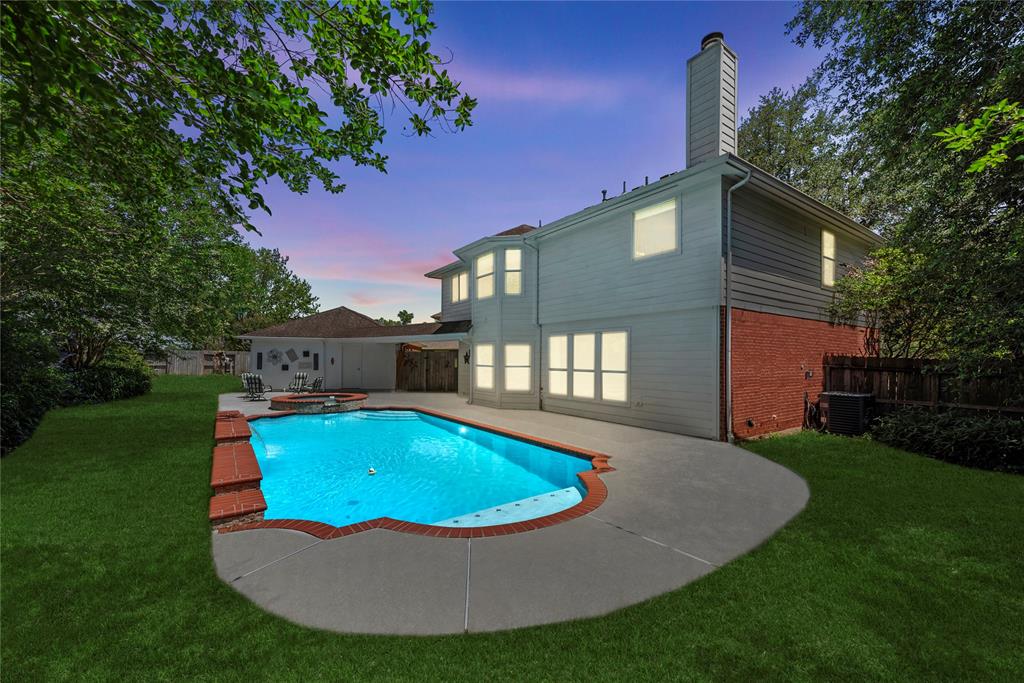 4019 Bellinger Way