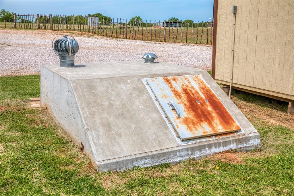 2543 Fm 975, Caldwell, Texas image 39