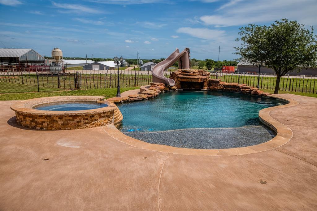 2543 Fm 975, Caldwell, Texas image 25