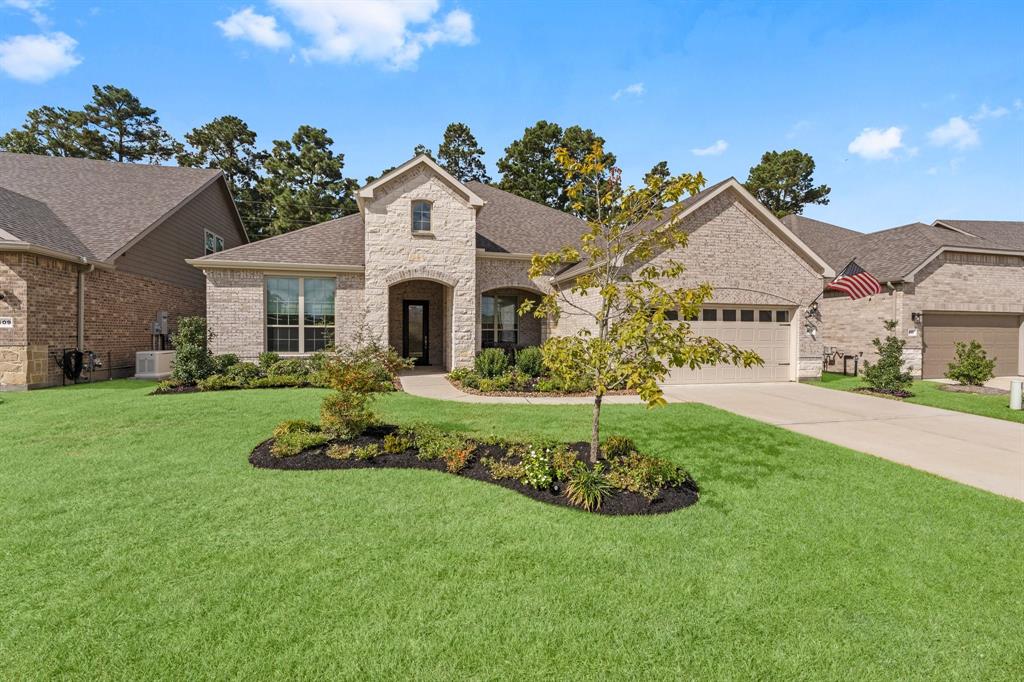 413 New Forest Lane, The Woodlands, Texas image 1