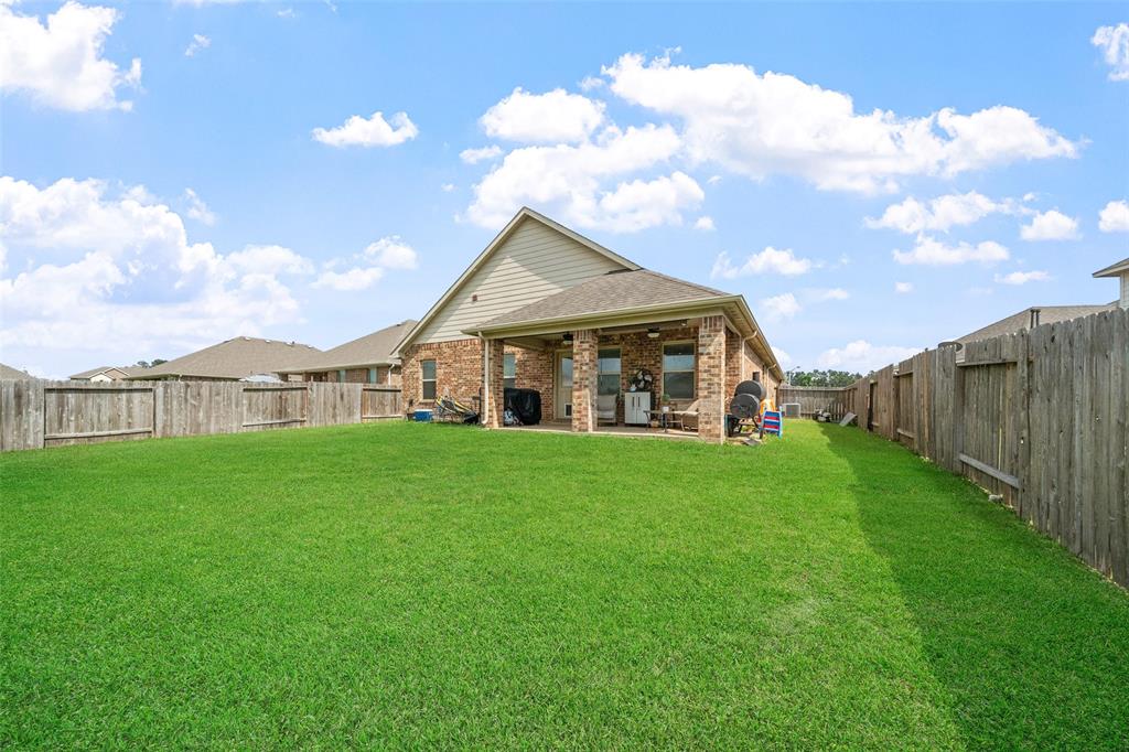 14207 Irvine Ranch Trail, Conroe, Texas image 21
