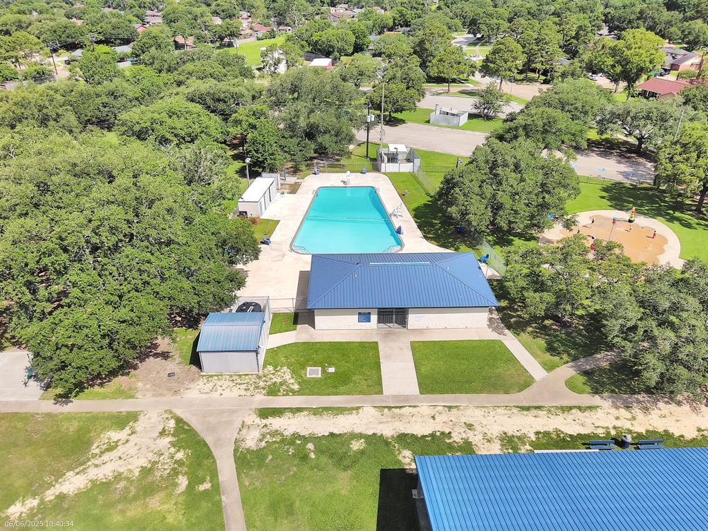 10438 Rustic Gate Road, La Porte, Texas image 30