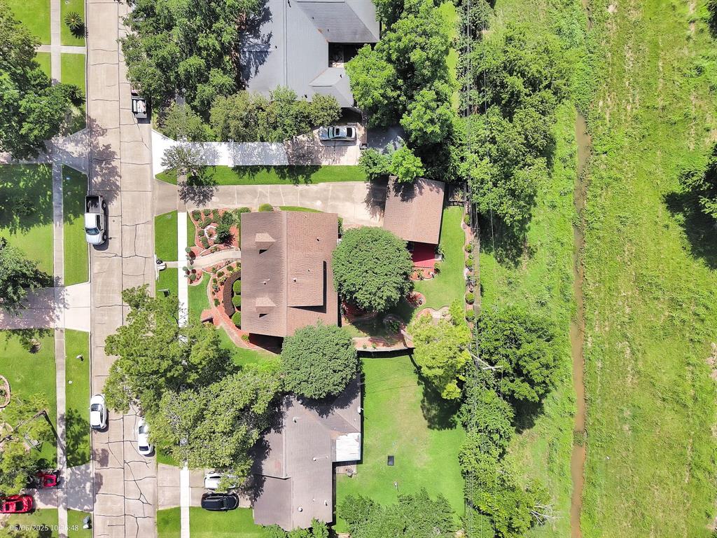 10438 Rustic Gate Road, La Porte, Texas image 28