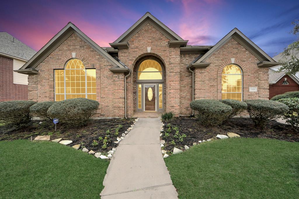 3414 Hansford Place, Pearland, Texas image 1