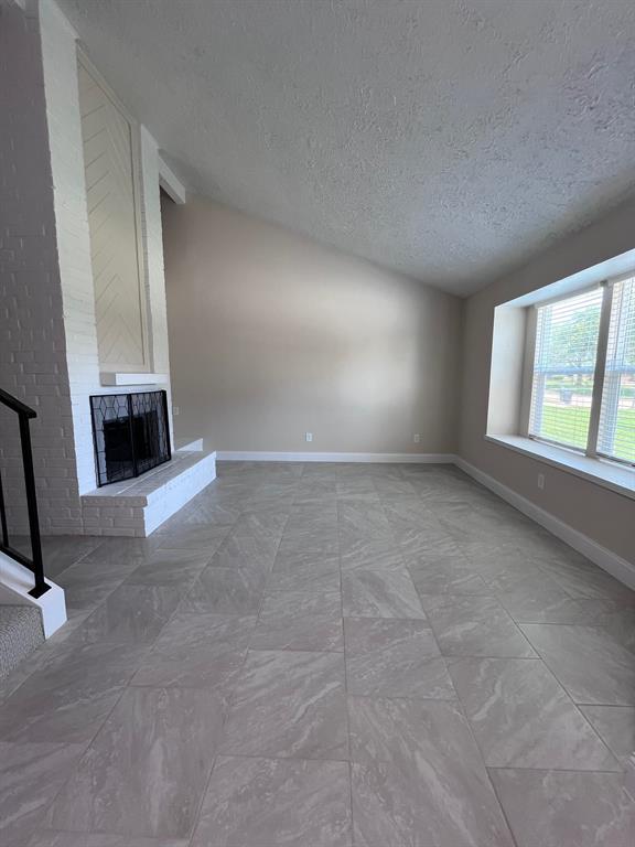 8330 Blue Quail Drive, Houston, Texas image 4