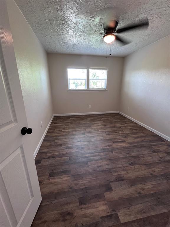 8330 Blue Quail Drive, Houston, Texas image 6