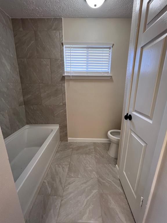 8330 Blue Quail Drive, Houston, Texas image 12