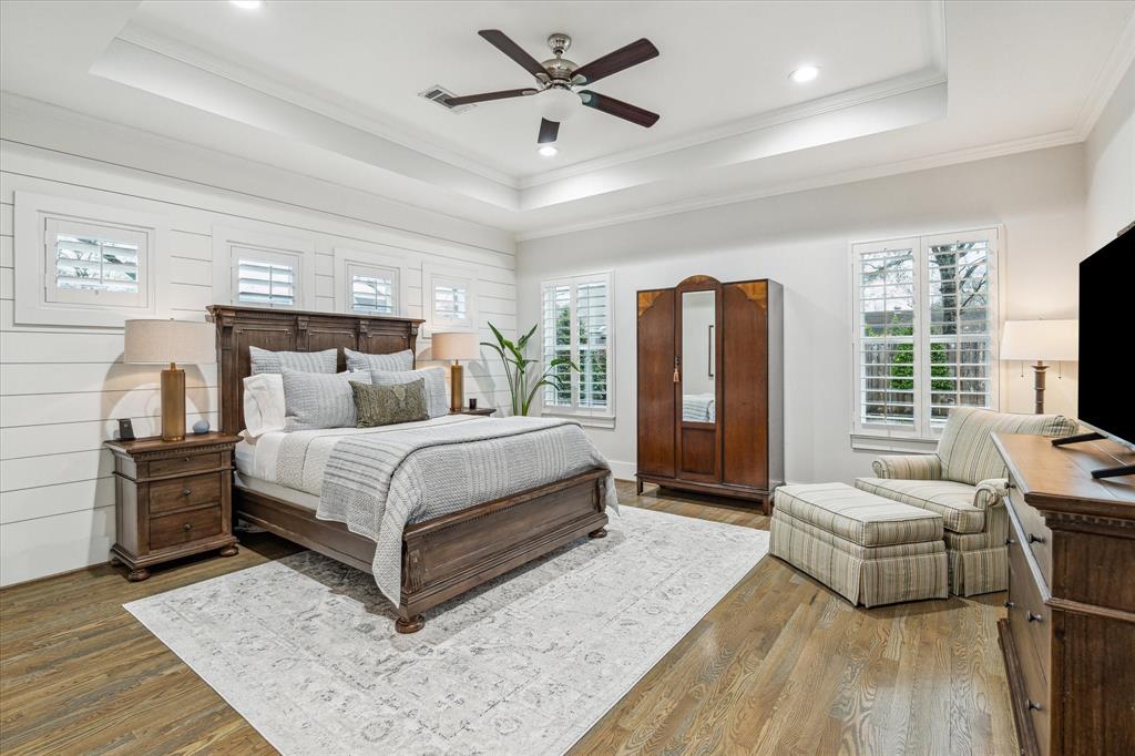 1810 Chantilly Lane, Houston, Texas image 12