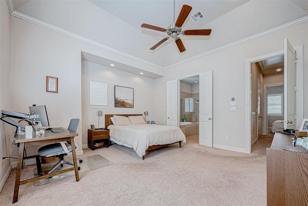 Houston, Texas 77007, United States, 3 Bedrooms Bedrooms, ,4 BathroomsBathrooms,Residential,Active,23168