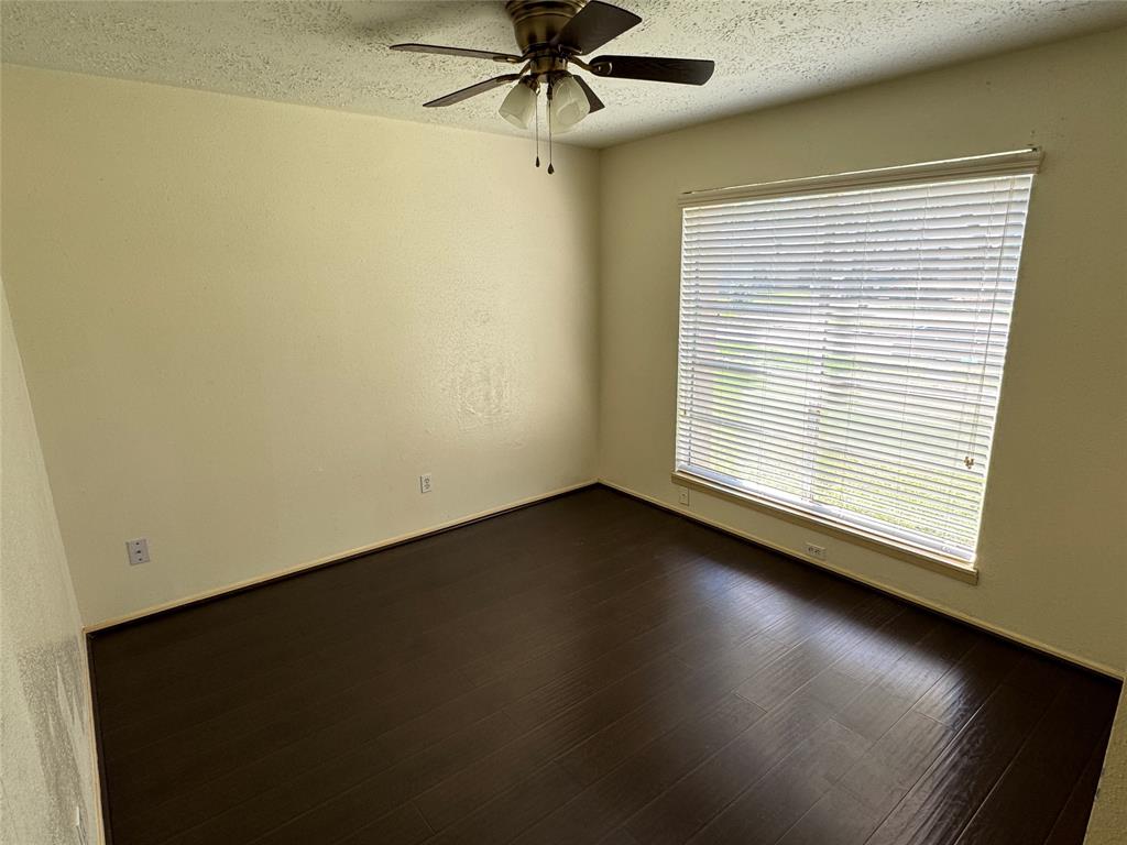 6907 Foxfield Lane, Humble, Texas image 15