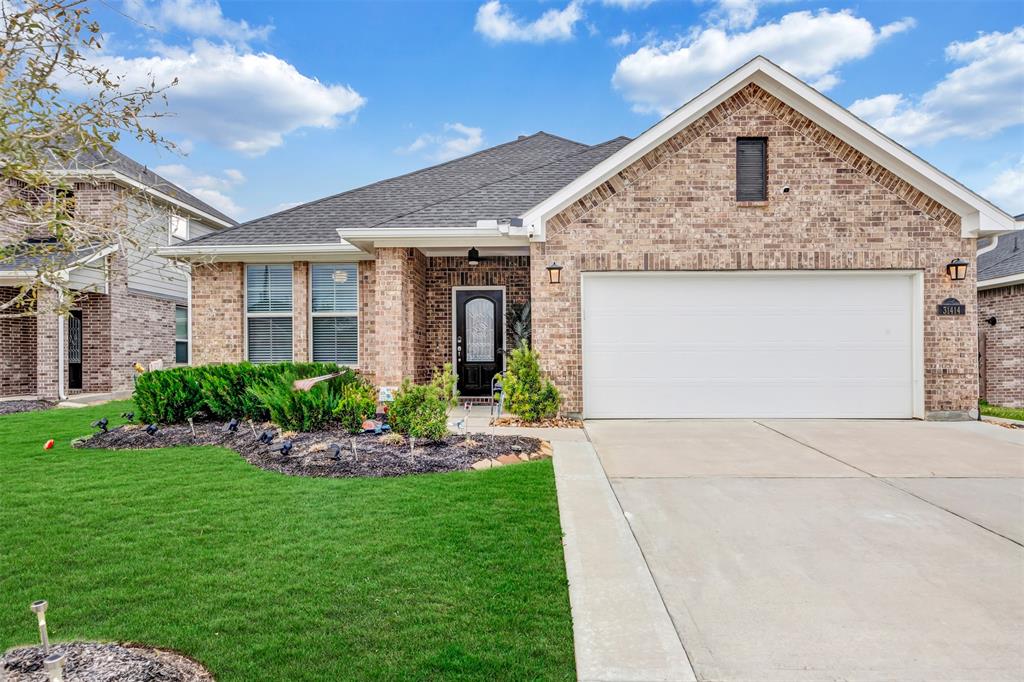 31414 Conover Drive, Fulshear, Texas image 2