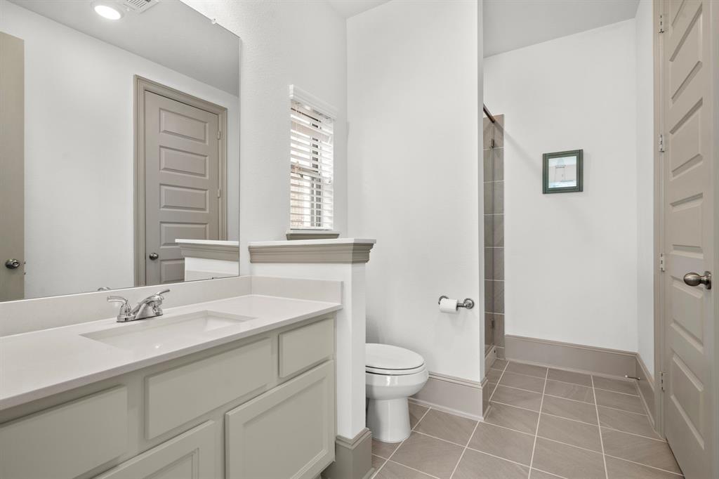 3306 Willow Fin Way, Richmond, Texas image 23