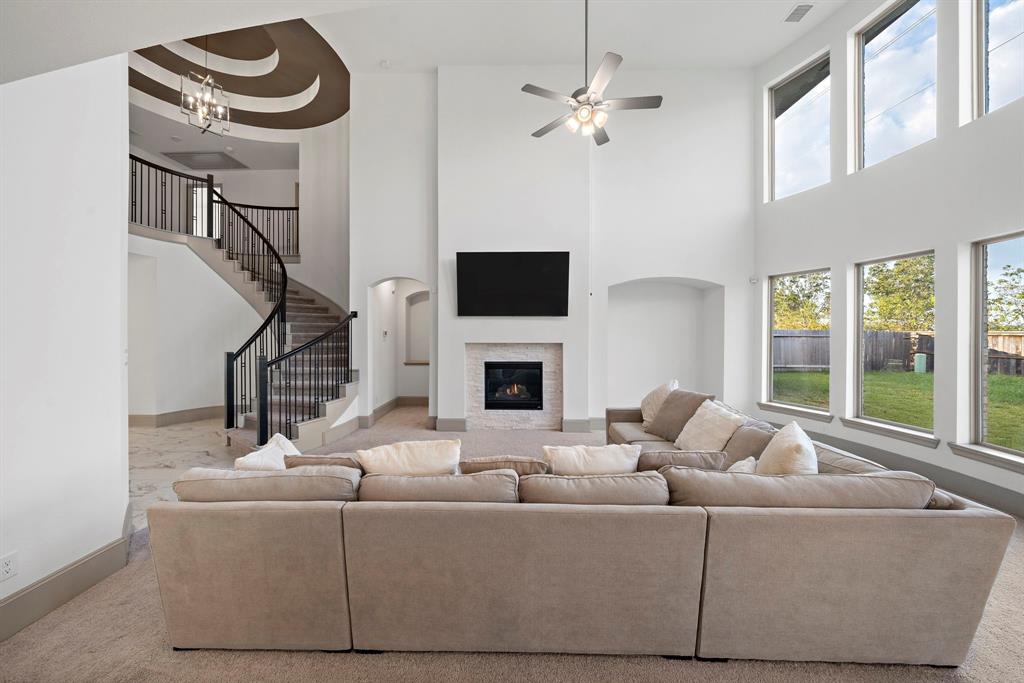 3306 Willow Fin Way, Richmond, Texas image 10