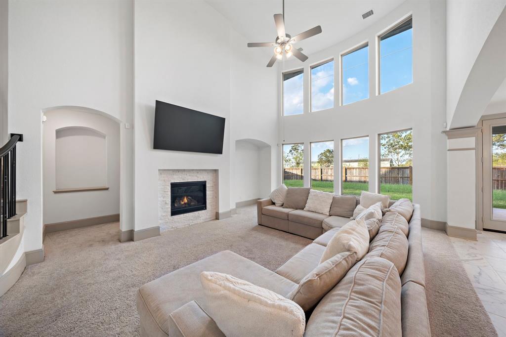 3306 Willow Fin Way, Richmond, Texas image 2