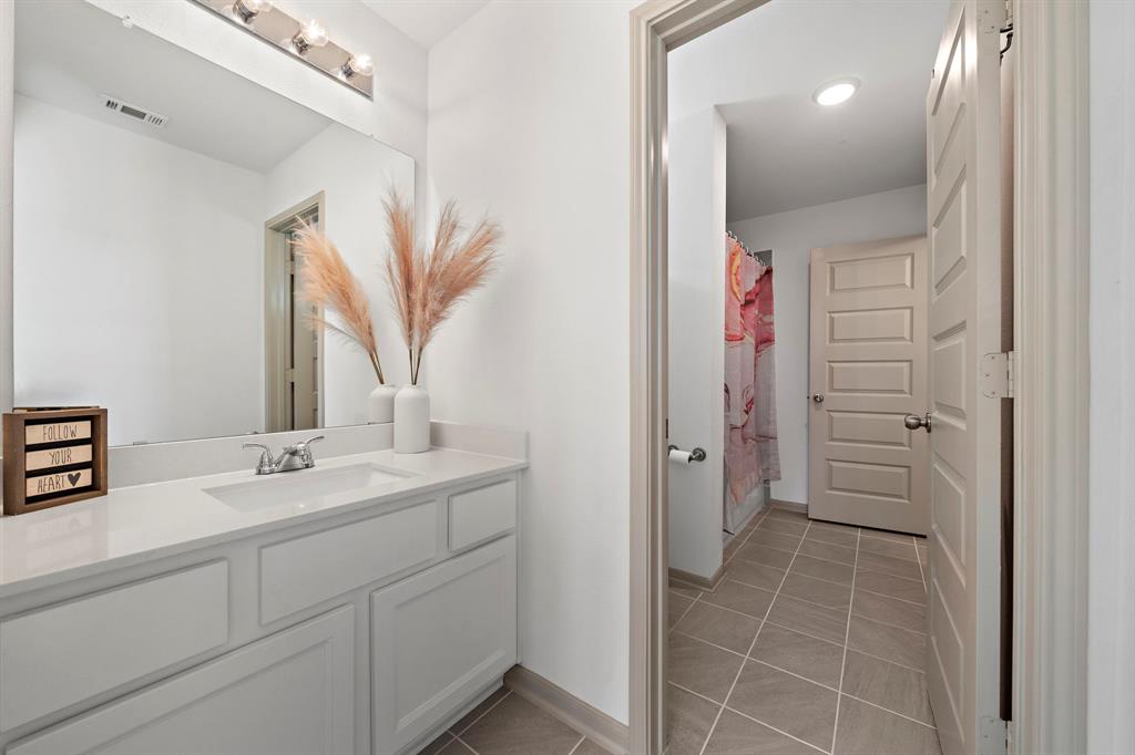 3306 Willow Fin Way, Richmond, Texas image 33