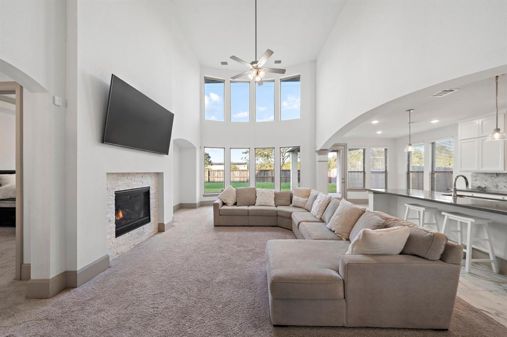 3306 Willow Fin Way, Richmond, Texas image 9